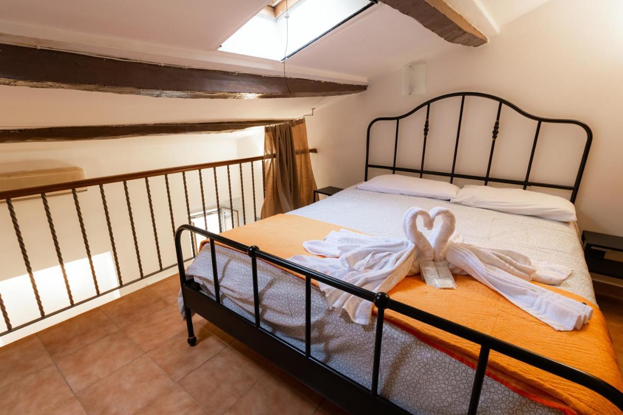 Trastevere Four Seasons Trilussa 1 โรม ภายนอก รูปภาพ