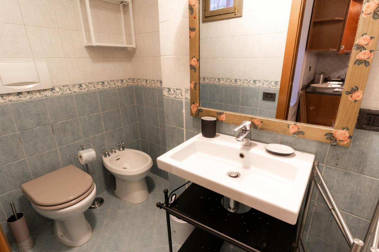Trastevere Four Seasons Trilussa 1 โรม ภายนอก รูปภาพ