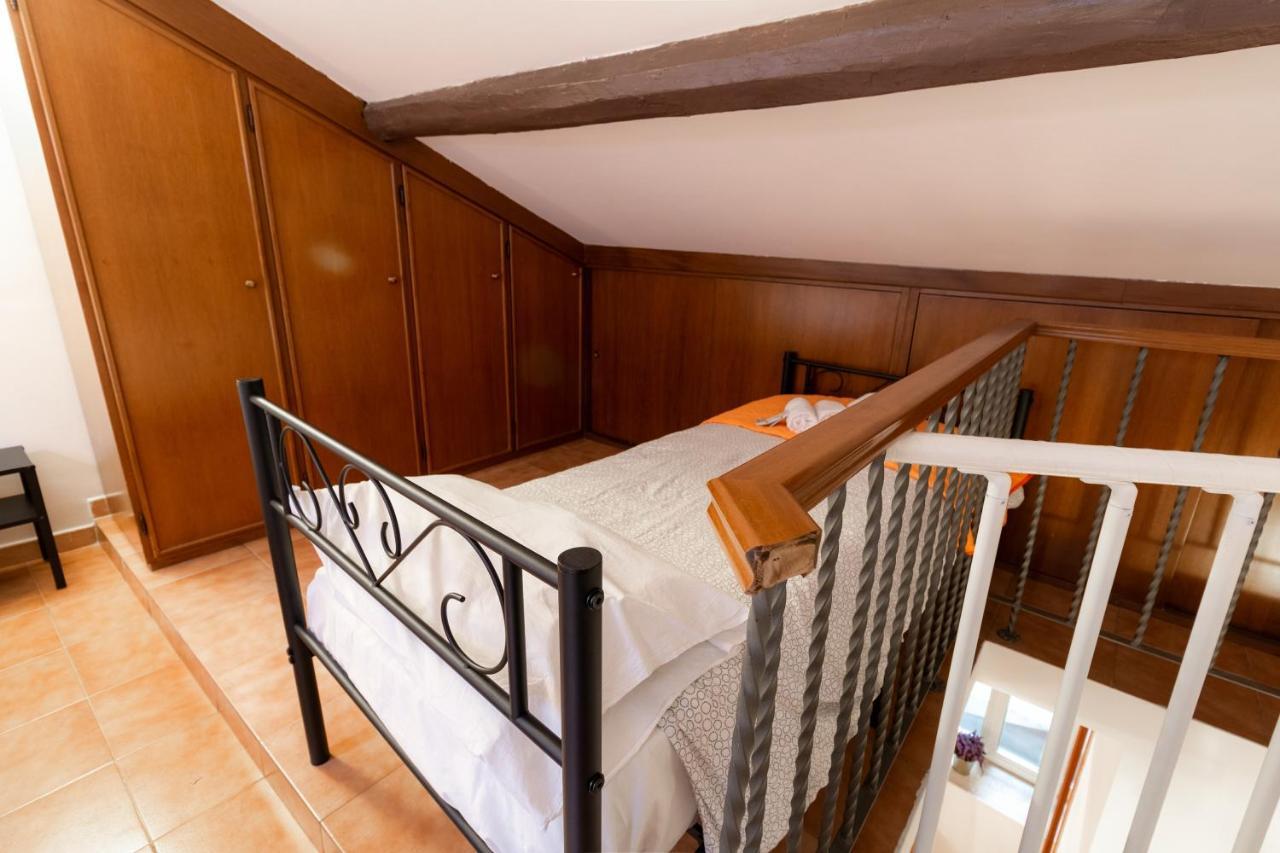 Trastevere Four Seasons Trilussa 1 โรม ภายนอก รูปภาพ